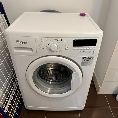 Skau Panorama Family & Business Apartment City View Free Parking Bratislava Eksteriør billede